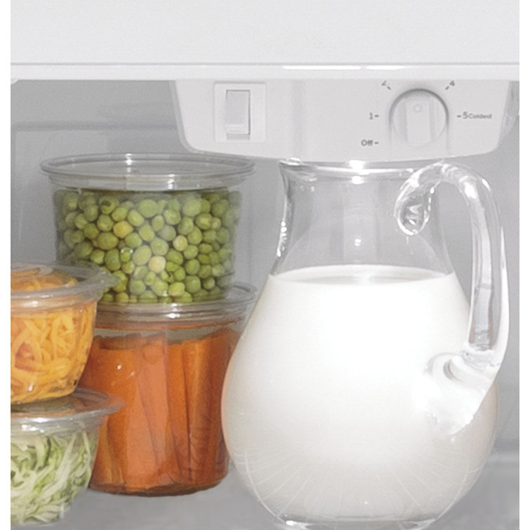 Smudge Resistant Stainless Steel 21.9 cu. ft. Top Freezer Refrigerator