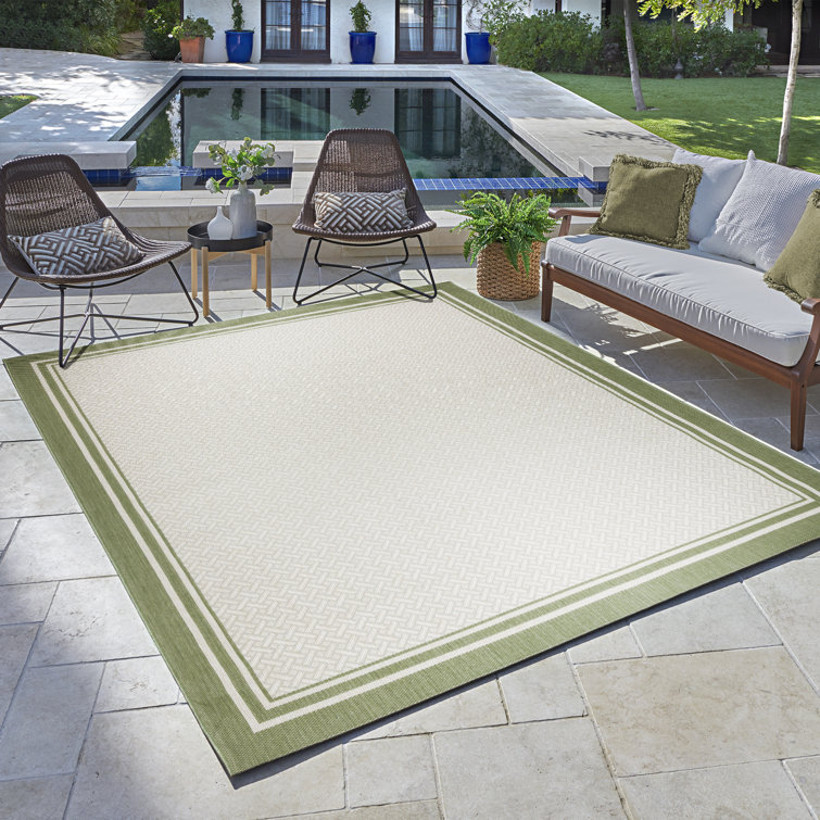 Palm Green and Sand Rectangular Synthetic Indoor/Outdoor Rug 5'3" x 7'