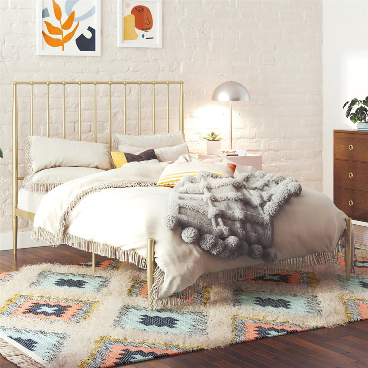 Giulia Gold Queen Metal Platform Bed with Vertical Slat Headboard