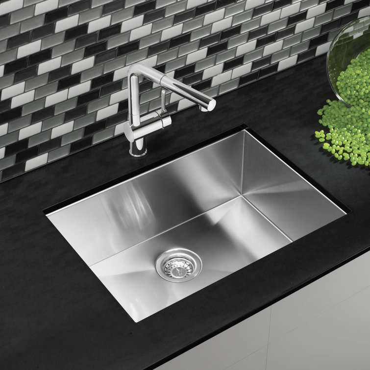 Quatrus 25" Single Bowl Stainless Steel Undermount Kitchen Sink