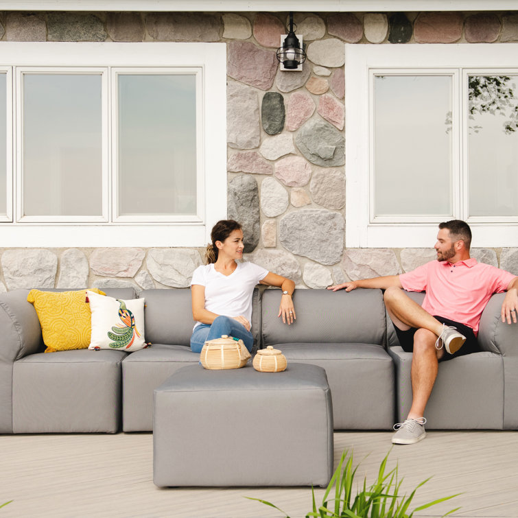 Granite 5-Piece Modular Outdoor Sectional with Ottoman