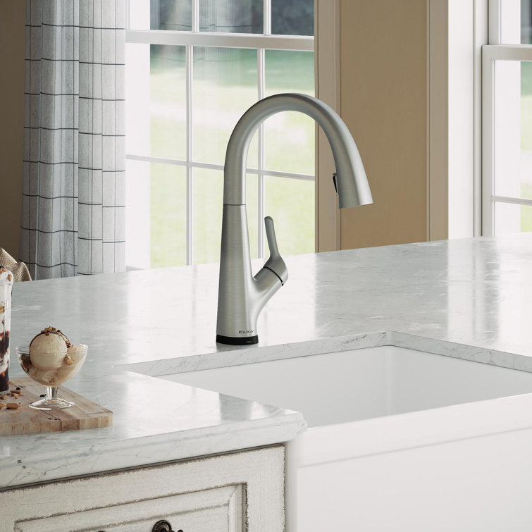 Lustrous Steel Single Handle Pull-Down Kitchen Faucet