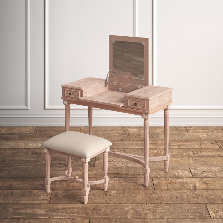 Cyndi Gray Wash Traditional Flip Top Vanity Set with Brass Accents