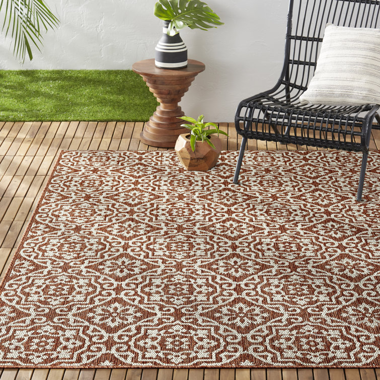 Terracotta Ivory Geometric Medallion Indoor/Outdoor Area Rug 6' x 9'
