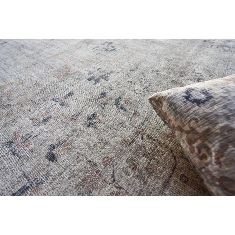 Cambridge Silver and Blue Handcrafted Wool and Viscose Area Rug