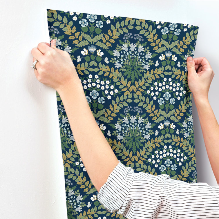 Scandinavian Navy Blue Floral & Butterfly 27' Wallpaper Roll