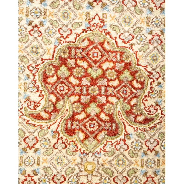 Ivory and Red Hand-Knotted Wool 8' x 10' Oriental Rug