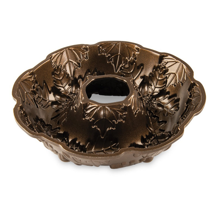 Bronze Autumn Wreath Non-Stick Aluminum Bundt Pan