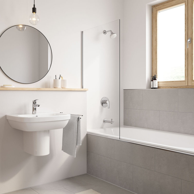 Eurosmart Chrome 6.63" Single-Handle S-Size Bathroom Faucet