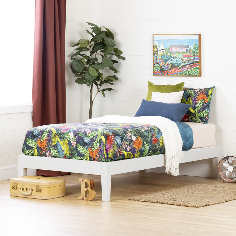 Minimalist Twin-Size Solid Wood Platform Bed in Pure White