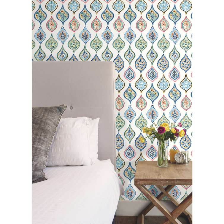 White Multicolor Moroccan Ogee Floral Wallpaper Roll