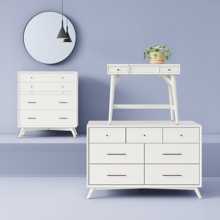 Flynn Mid-Century Modern White Mahogany 7-Drawer Dresser