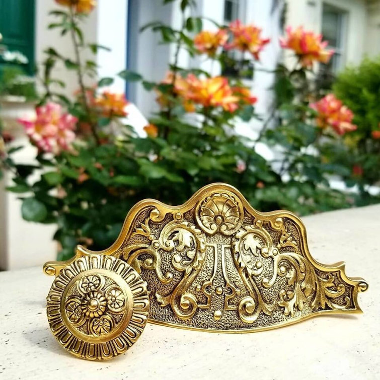 Traditional Round Brushed Gold Pewter Cabinet Knob