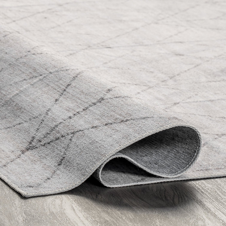 Gray Geometric Machine Washable Synthetic Area Rug 4' x 6'