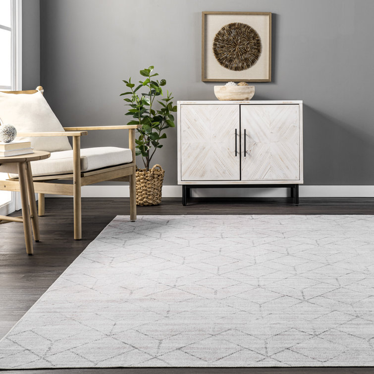 Gray Geometric Machine Washable Synthetic Area Rug 4' x 6'