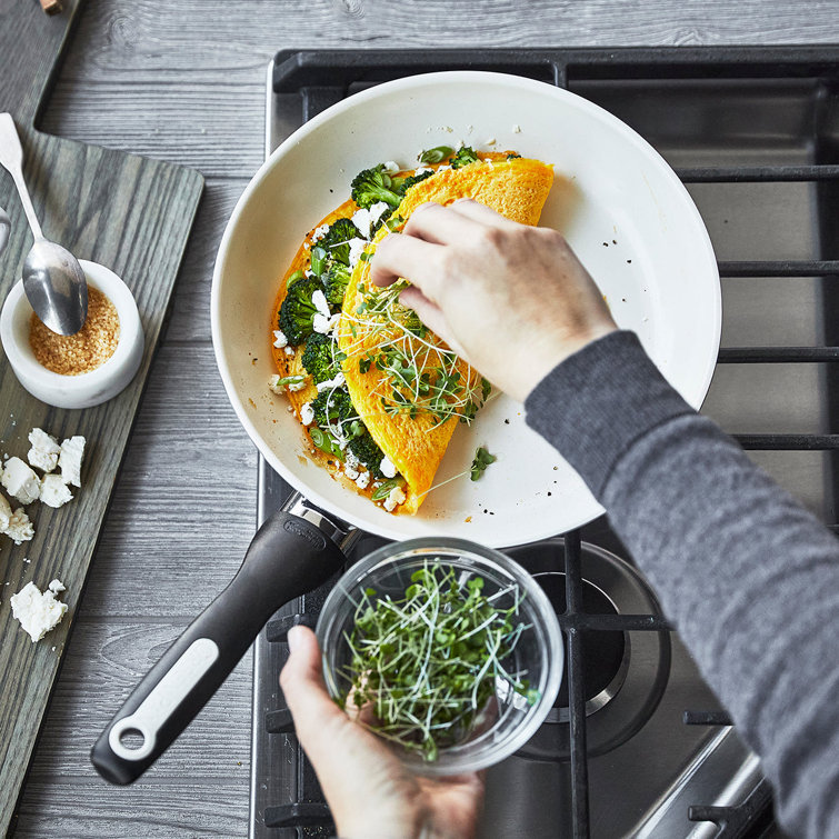 Black 10-Inch Aluminum Nonstick Ceramic Frying Pan