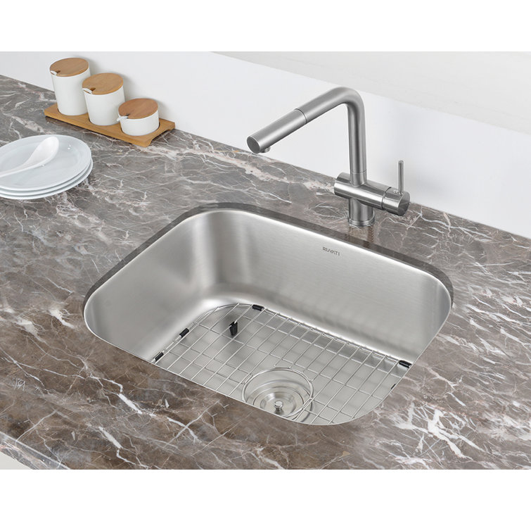 Ruvati 16" Stainless Steel Undermount Bar Prep Sink