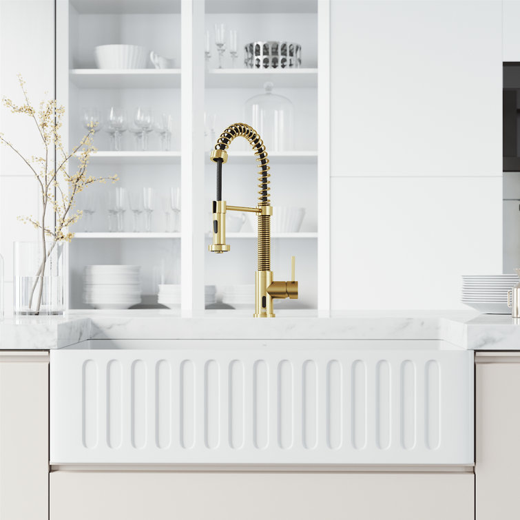 Matte Brushed Gold Touchless Pull-Down Kitchen Faucet