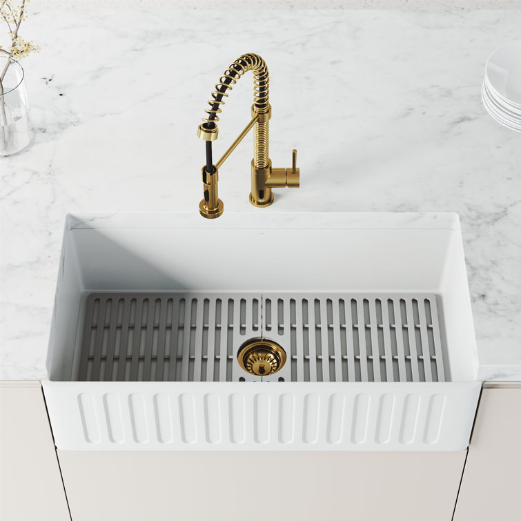 Matte Brushed Gold Touchless Pull-Down Kitchen Faucet