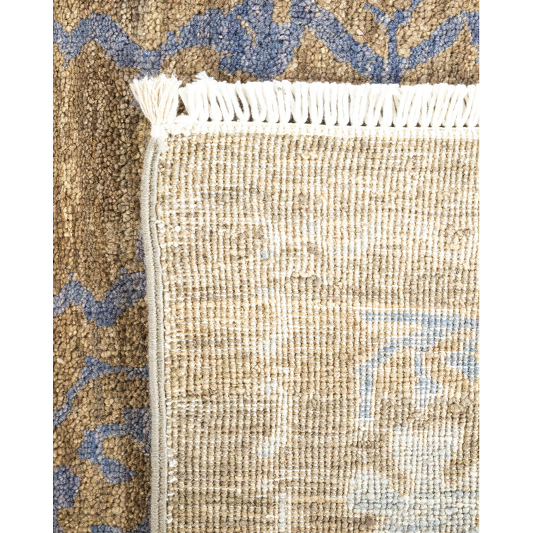 Hand-Knotted Gray Wool Geometric Square Area Rug