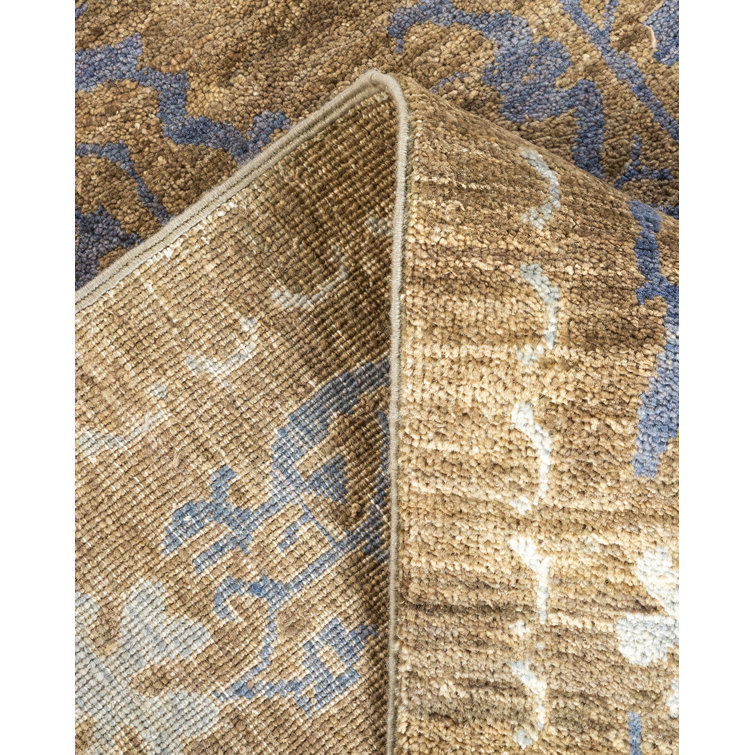 Hand-Knotted Gray Wool Geometric Square Area Rug