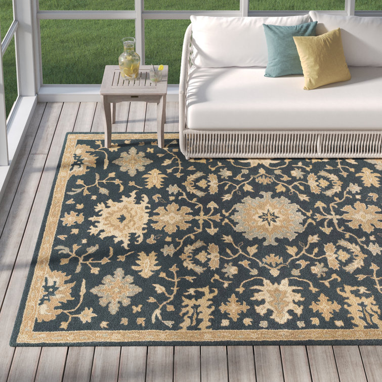 Arden Hand Tufted Wool Navy and Beige Floral Rug