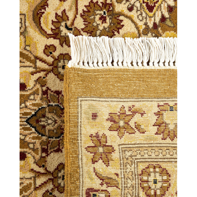 Ivory and Green Hand-Knotted Wool 8' x 10' Traditional Rug