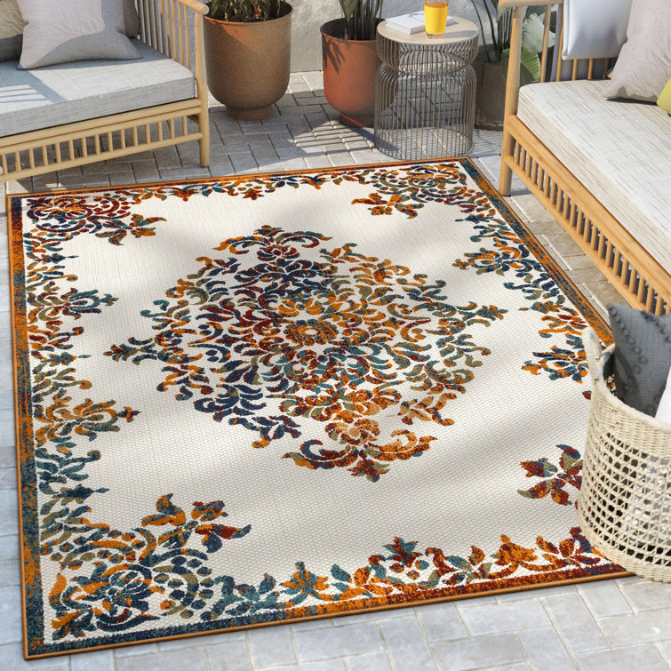 Ivory Medallion Synthetic Reversible Runner Rug
