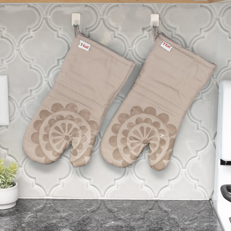 Sand Silicone and Cotton Floral Oven Mitts, Two Pack