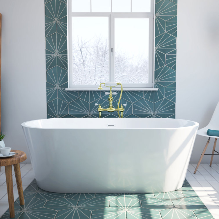 Havana 67'' White Acrylic Freestanding Bathtub