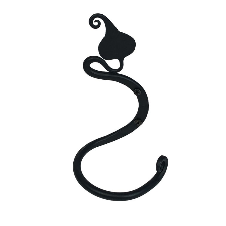 Black Iron Leaf Design Wall Mounted Towel Ring