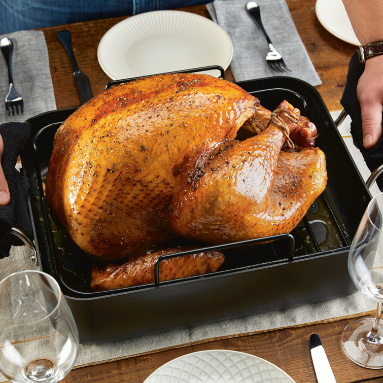 Matte Black Hard Anodized Induction Roaster with Nonstick Rack