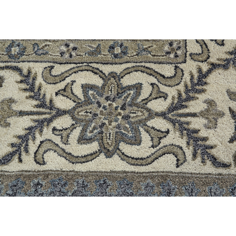 Gray Wool Hand-Tufted Persian Style Area Rug
