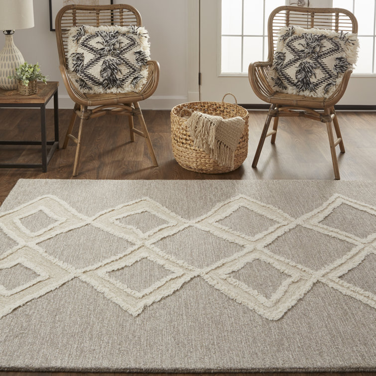 Hand-Tufted Gray and Ivory Wool Geometric Area Rug, 5' x 8'