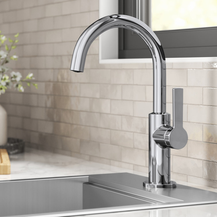 Chrome Single Handle Kitchen Bar Faucet with Pull-out Spray