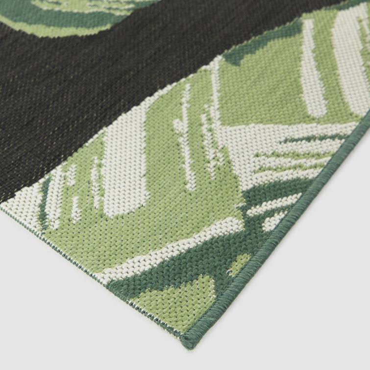 Green and Black Botanical Pattern Rectangular Synthetic Rug 5' x 7'