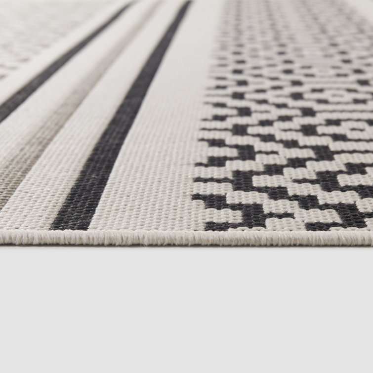Alain Easy-Care Braided Tan Synthetic Area Rug - 8' x 10'