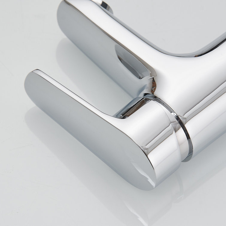 Polished Chrome Single Hole 1-Handle Bathroom Faucet with Deck Plate