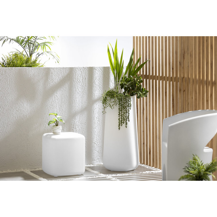 Dalya 16'' White Polyethylene Resin Outdoor Side Table