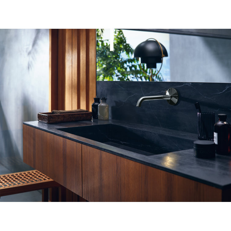 Chrome Wall Mounted Single Handle Solid Brass Bathroom Faucet