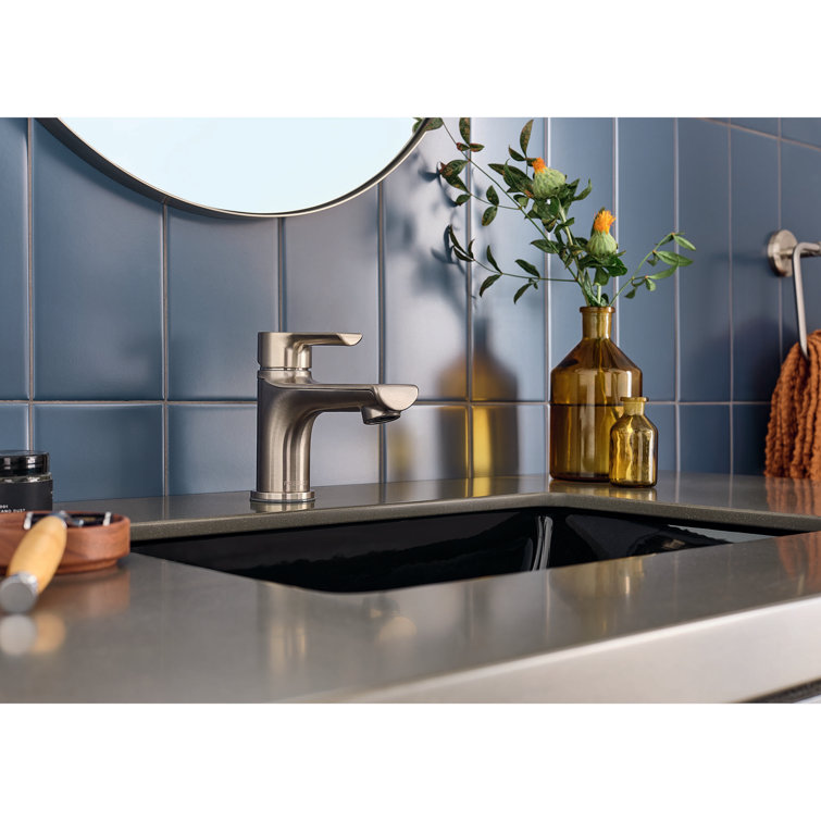 Flute Modern Brushed Nickel Single-Handle Bathroom Faucet