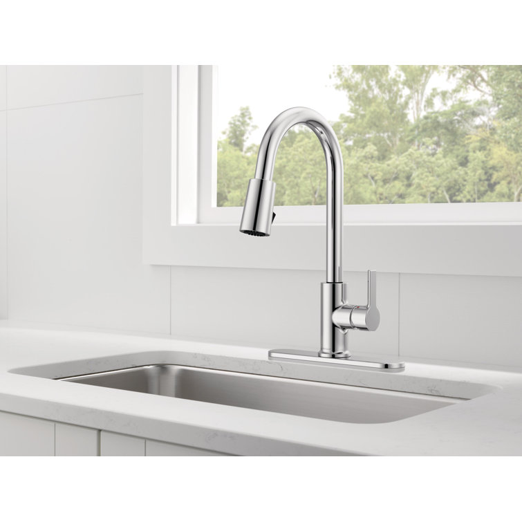 Flute Chrome Single Handle High-arc Kitchen Faucet with Pull-out Spray