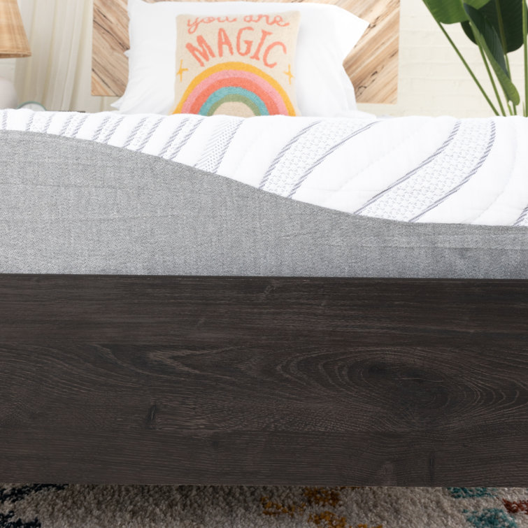 Contemporary White Memory Foam 8-inch King Mattress