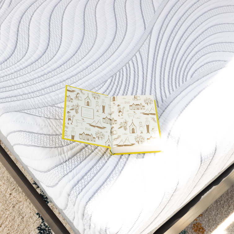 Contemporary White Memory Foam 8-inch King Mattress