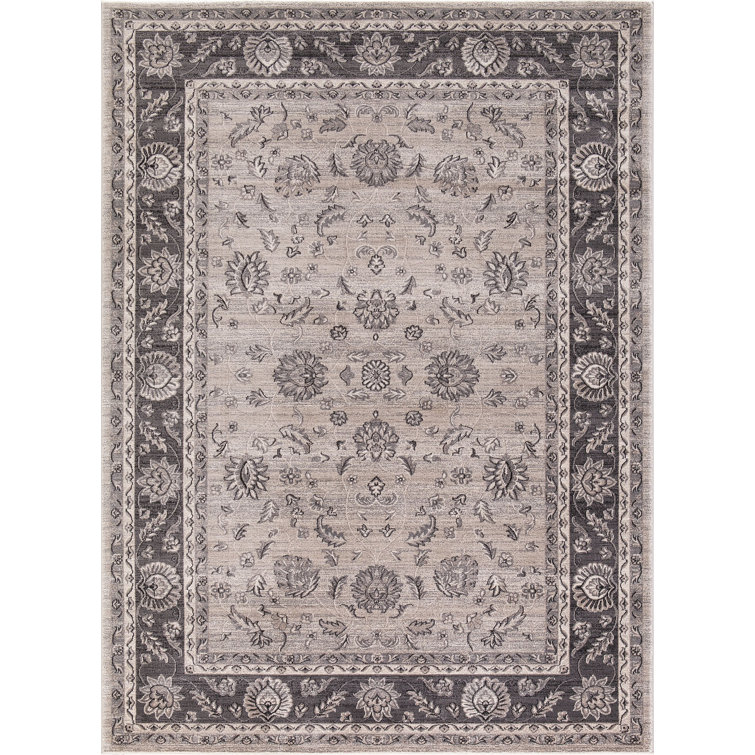 Ivory Elegance 3'3" x 4'7" Tufted Synthetic Area Rug