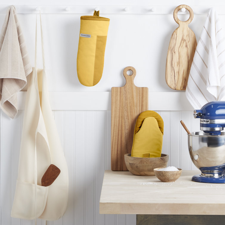 Majestic Yellow Silicone and Cotton Cooking Oven Mitts Set