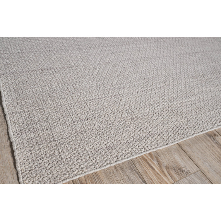 Gamma Handmade Beige Flatweave Geometric Area Rug