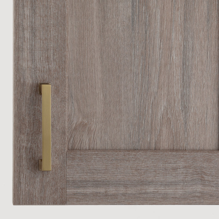 Chelsey 8-inch Satin Brass Bar Pull with Mounting Hardware