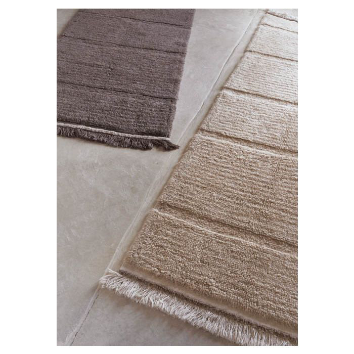 Scandinavian Sheep Beige Tufted Wool Runner Rug with Fringe