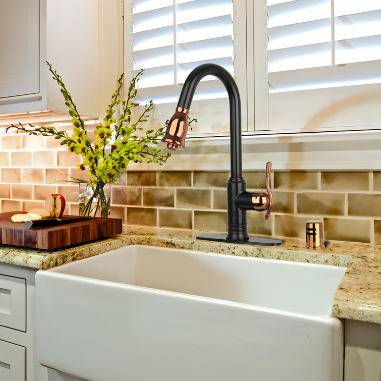 Matte Black and Rose Gold Solid Brass Kitchen Faucet with Pull-out Spray